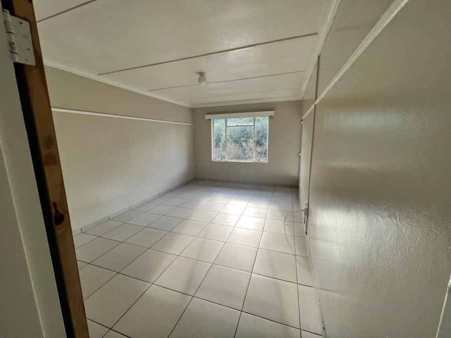 To Let 1 Bedroom Property for Rent in Navalsig Free State